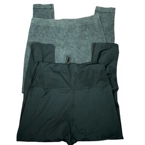 GMI Gold Medal International black gray leggings size small to medium spandex